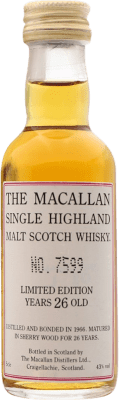 507,95 € Kostenloser Versand | Whiskey Single Malt Macallan Sammlerexemplar 26 Jahre Miniaturflasche 5 cl