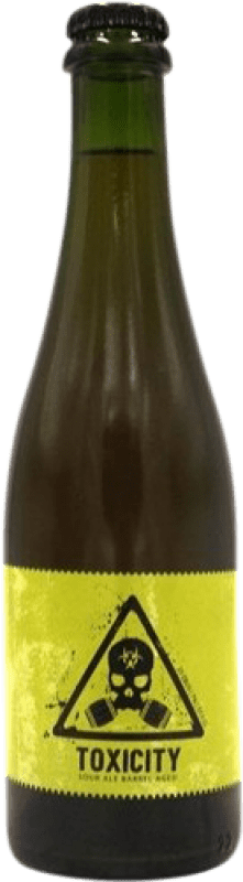 Envío gratis | Cerveza Toxicity España Media Botella 37 cl