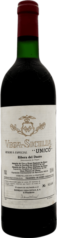 Free Shipping | Red wine Vega Sicilia Especial Reserve 1988 D.O. Ribera del Duero Castilla y León Spain 75 cl