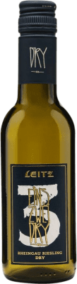 4,95 € Kostenloser Versand | Weißwein Weingut Leitz Eins Zwei Dry Trocken Q.b.A. Rheingau Kleine Flasche 25 cl