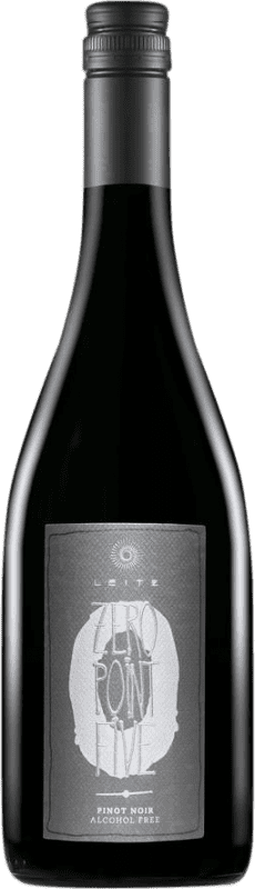 Бесплатная доставка | Красное вино Weingut Leitz Zero Point Five Q.b.A. Rheingau Rheingau Германия Pinot Black 75 cl Без алкоголя