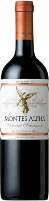 Бесплатная доставка | Красное вино Montes Alpha I.G. Valle Central Центральная долина Чили Merlot, Cabernet Sauvignon Половина бутылки 37 cl