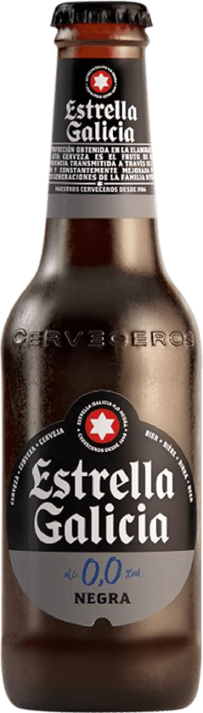 17,95 € Envio grátis | Caixa de 24 unidades Cerveja Estrella Galicia Negra Lager Garrafinha 25 cl 0.0 Zero Zero