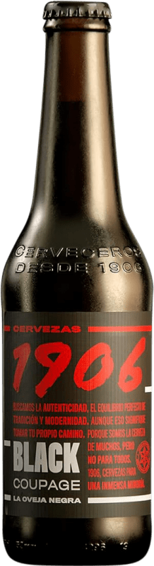66,95 € Envio grátis | Caixa de 24 unidades Cerveja Estrella Galicia 1906 Black Coupage Premium Extra Garrafa Terço 33 cl