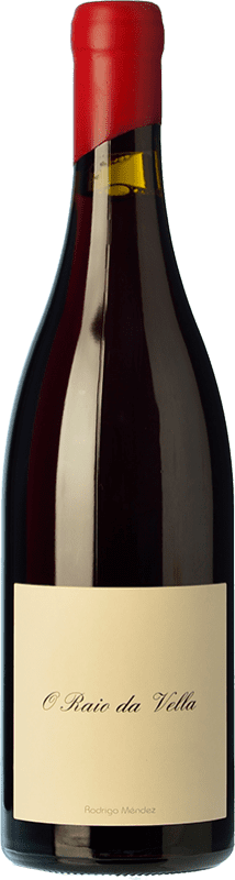 27,95 € Free Shipping | Red wine Rodrigo Méndez O Raio da Vella Tinto Crianza D.O. Rías Baixas Galicia Spain Caíño Black, Espadeiro Bottle 75 cl