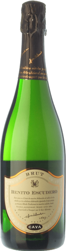 9,95 € 送料無料 | 白スパークリングワイン Bodegas Escudero Brut 予約 D.O. Cava