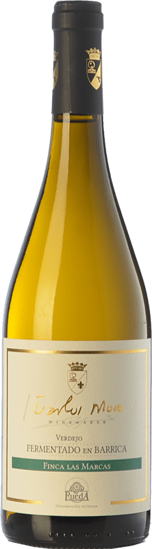 Envío gratis | Vino Blanco Carlos Moro Finca Las Marcas Crianza D.O. Rueda Castilla y León España Verdejo 75 cl