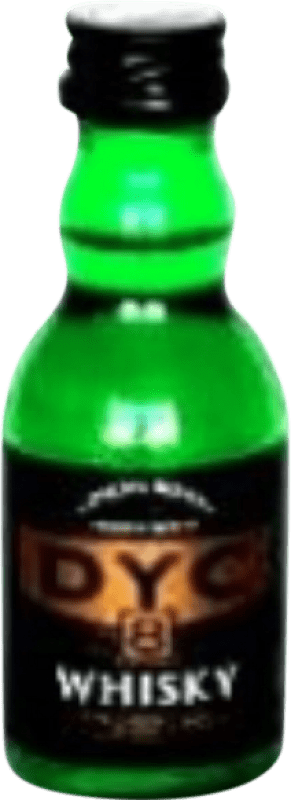 3,95 € Spedizione Gratuita | Whisky Blended DYC 8 Anni Bottiglietta Mignon 5 cl