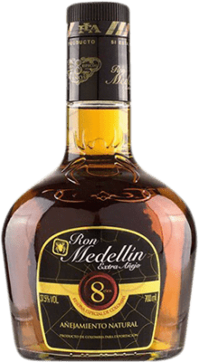 ラム Medellín 8 年 70 cl