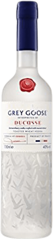 Envio grátis | Vodca Grey Goose Ducasse França 70 cl