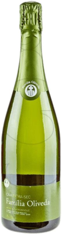 9,95 € 送料無料 | 白スパークリングワイン Familia Oliveda ドライ D.O. Cava