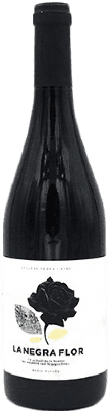 Envoi gratuit | Vin Rouge Terra i Vins La Negra Flor Jeune D.O. Terra Alta Catalogne Espagne Syrah, Garnacha — Grenache 75 cl