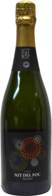 Unión Vinícola del Este Nit de Foc ブルットの自然 Cava 75 cl