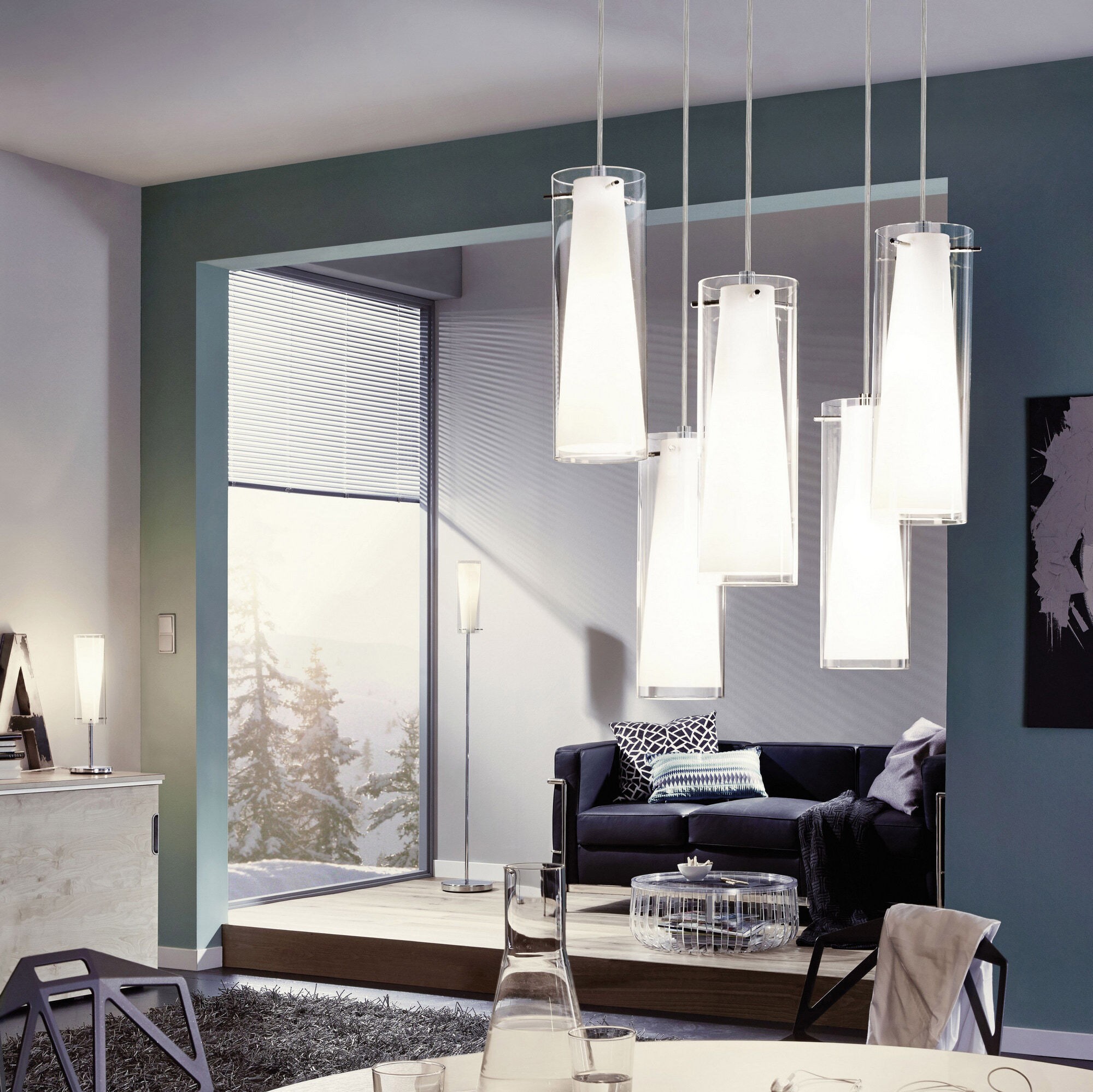 57,95 € Spedizione Gratuita | Lampada da tavolo Eglo Pinto 60W Ø 11 cm. Acciaio, bicchiere e vetro opalino. Colore bianca, cromato e argento