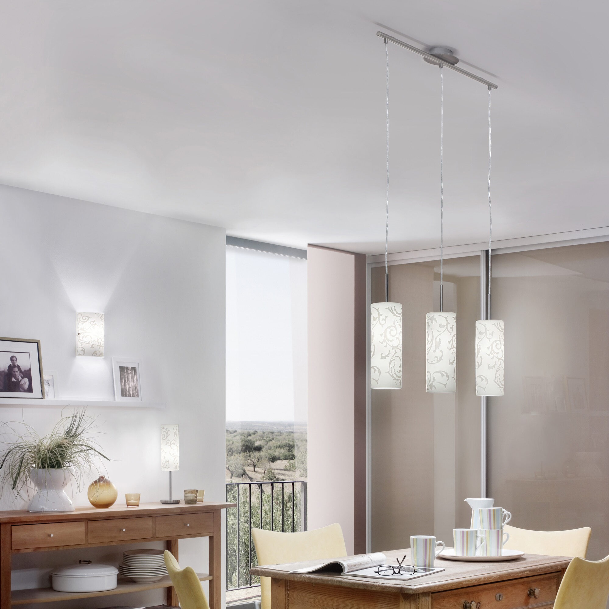 28,95 € Envío gratis | Aplique de pared interior Eglo Amadora 60W 25×18 cm. Acero, vidrio y vidrio impreso. Color blanco, níquel y níquel mate