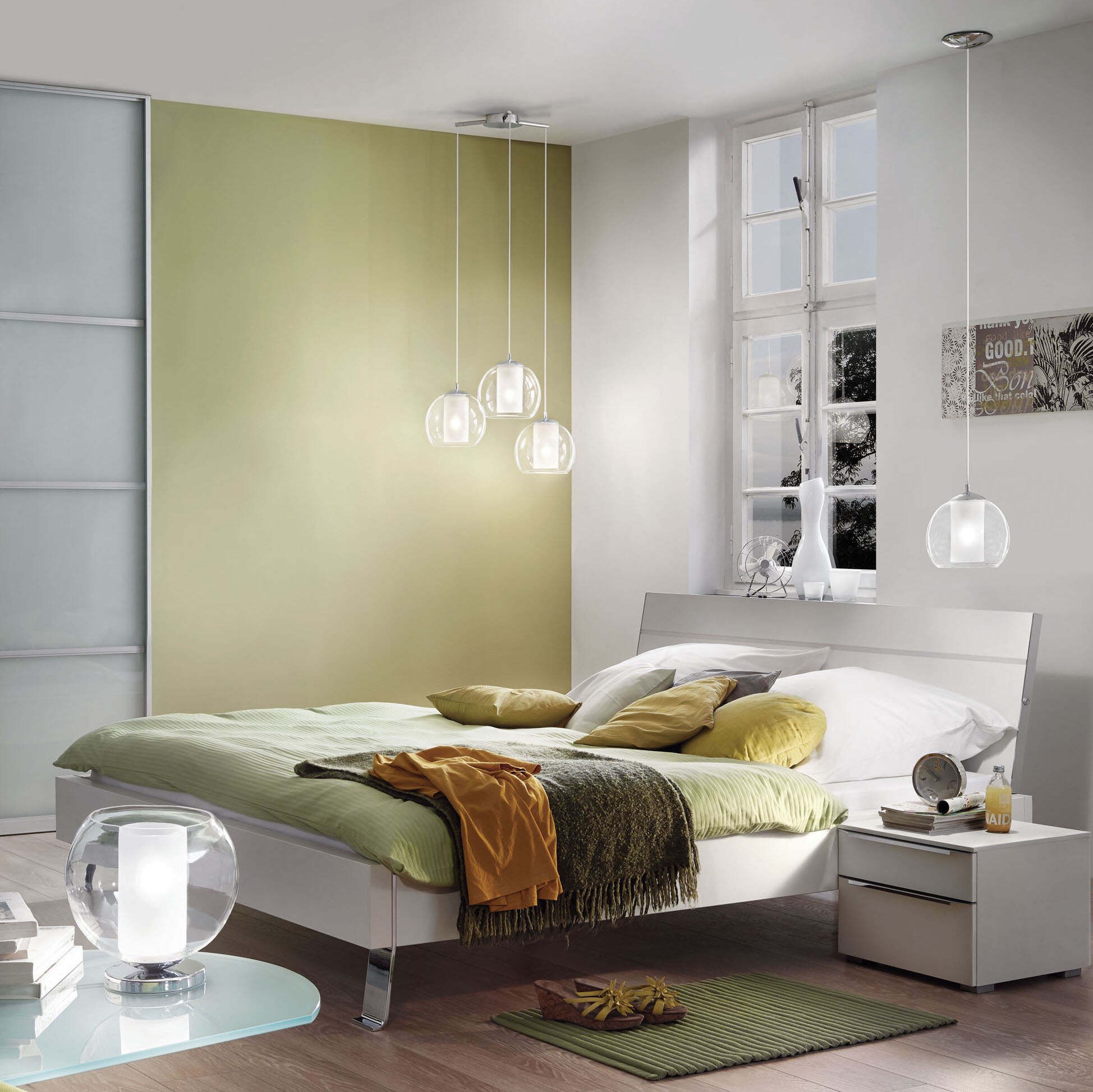 64,95 € Free Shipping | Hanging lamp Eglo Bolsano 60W Ø 20 cm. Steel, glass and satin glass. White, plated chrome and silver Color