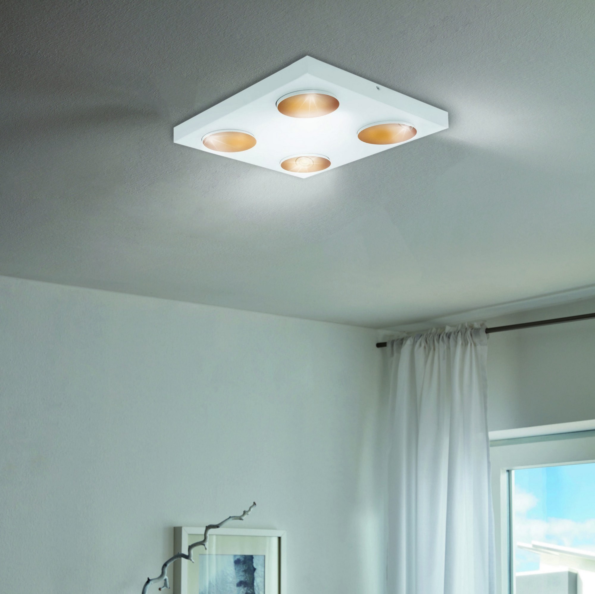 154,95 € Envío gratis | Foco para interior Eglo Stars of Light Ronzano 13.5W 3000K Luz cálida. 35×35 cm. Acero y aluminio. Color blanco, dorado y oro rosa
