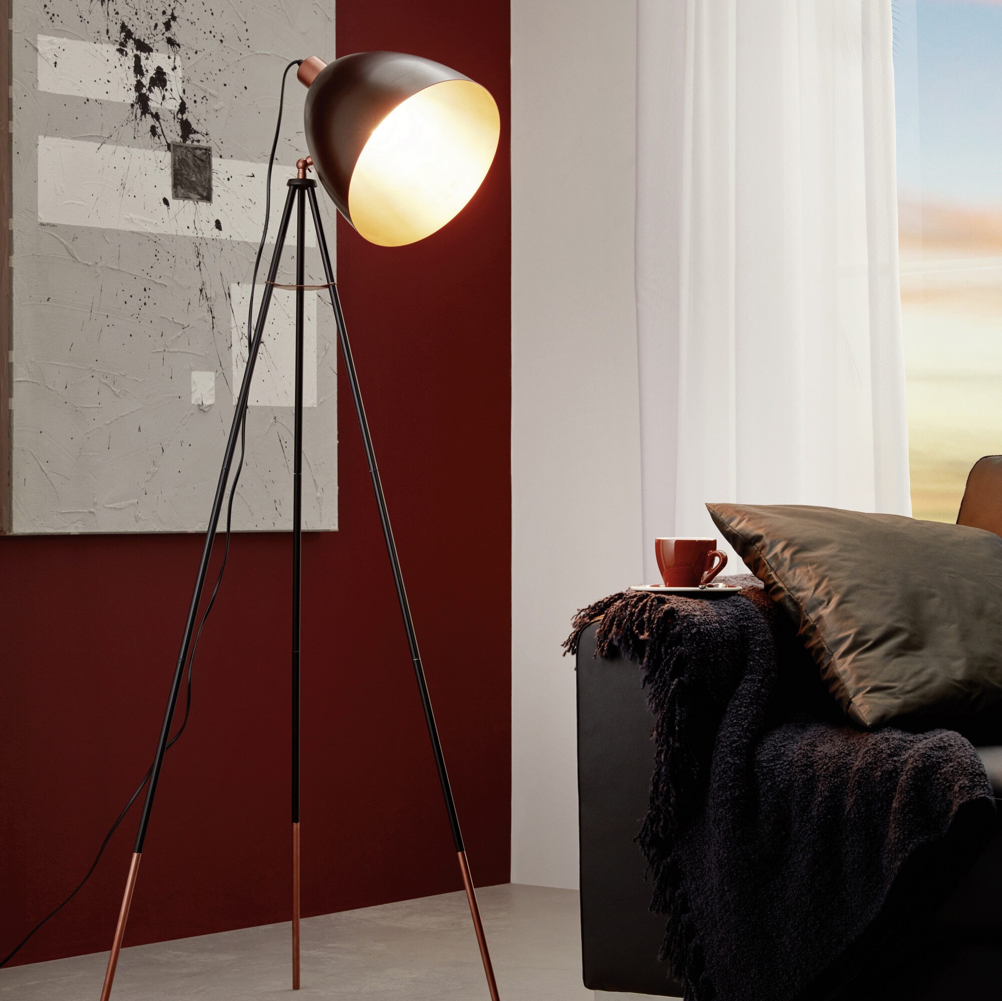 119,95 € Envío gratis | Lámpara de pie Eglo Chester 60W 150×60 cm. Acero. Color cobre, dorado y negro