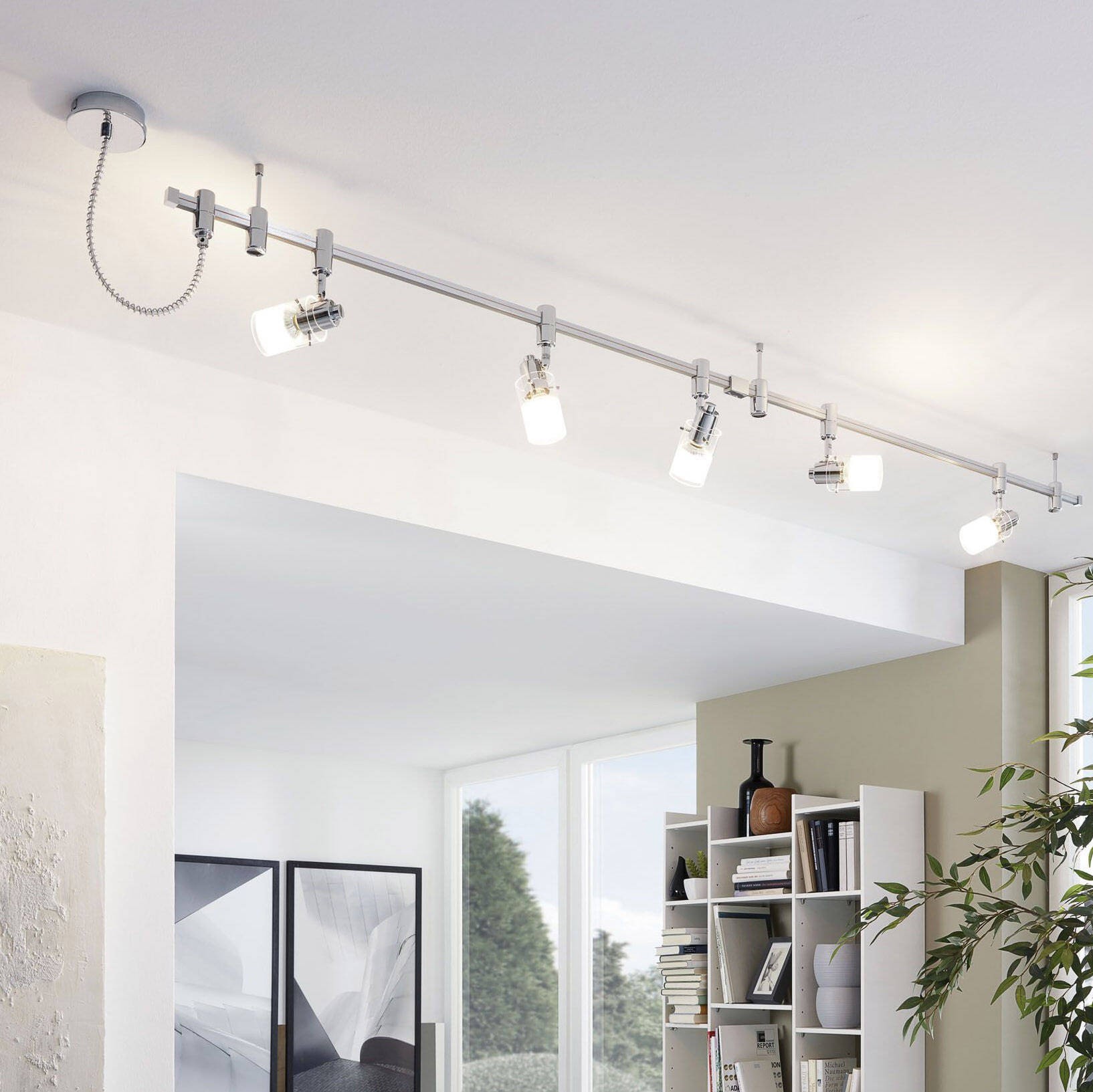 353,95 € Envío gratis | Foco para interior Eglo Vilanova 200×20 cm. Acero, aluminio y vidrio. Color aluminio, blanco, cromado y plata