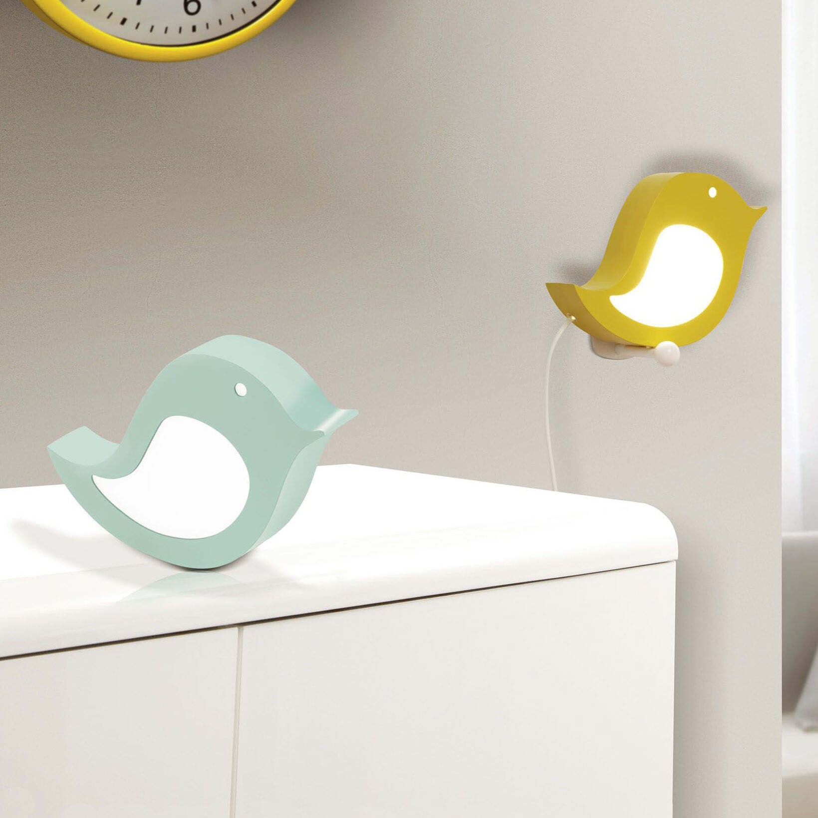 39,95 € Envio grátis | Luz de parede interna Eglo Sparino 22×19 cm. Aço e lâmina. Cor amarelo e branco