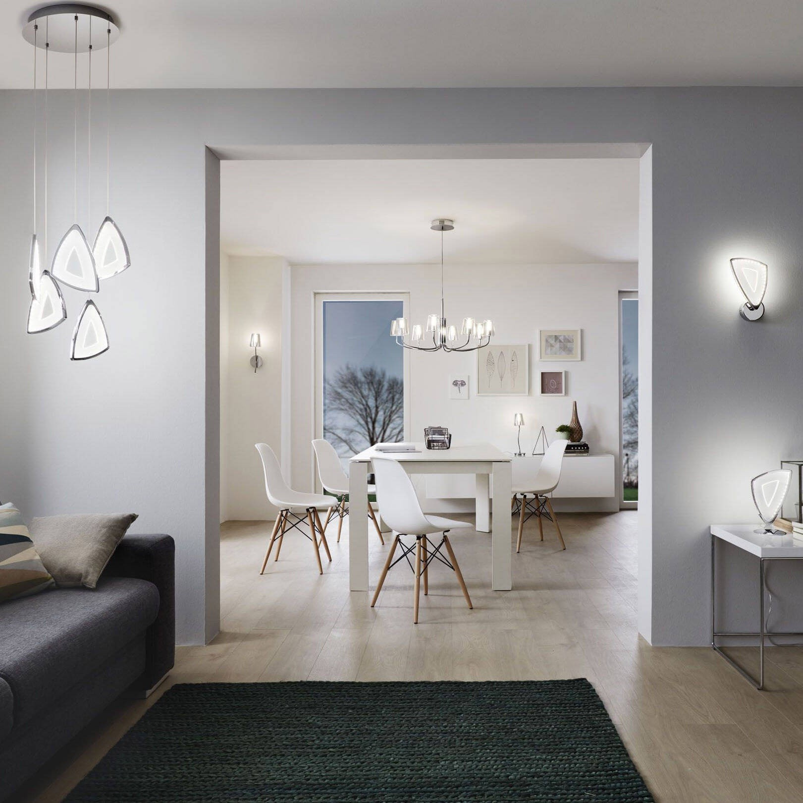 52,95 € Kostenloser Versand | Innenwandleuchte Eglo Noventa 3000K Warmes Licht. 36×11 cm. Stahl und glas. Weiß, überzogenes chrom und silber Farbe