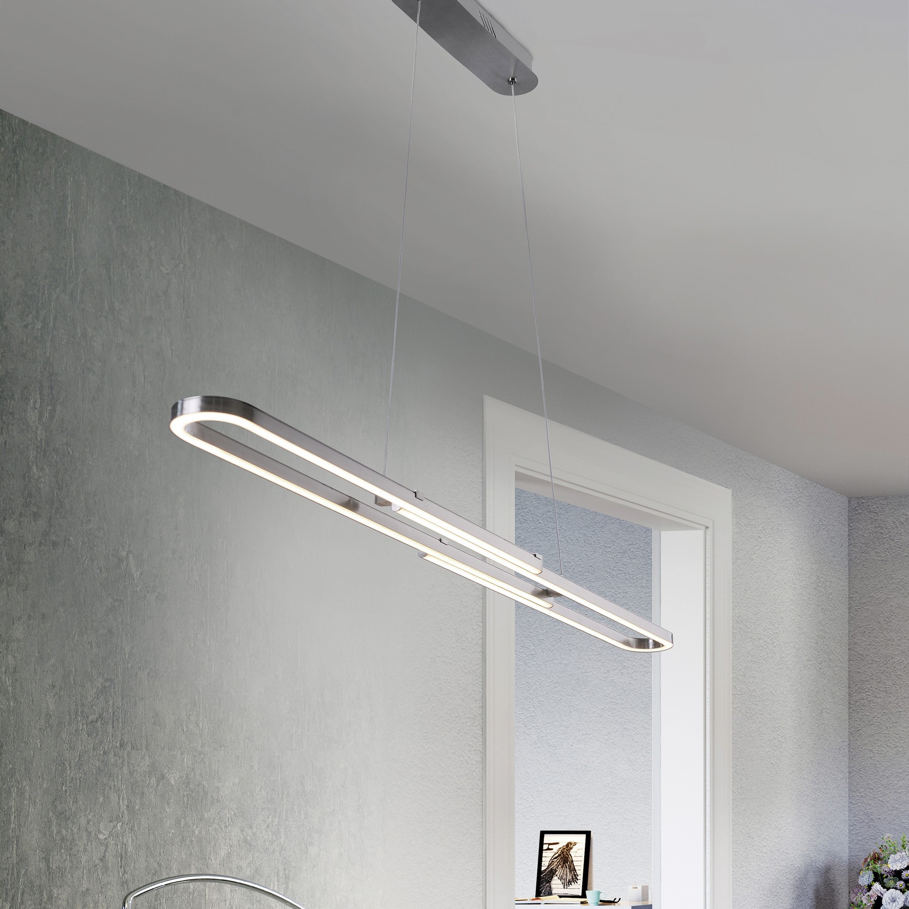 111,95 € Бесплатная доставка | Подвесной светильник Trio Romulus 26W 3000K Теплый свет. 150×100 cm. встроенный светодиод Металл. Матовый никель Цвет