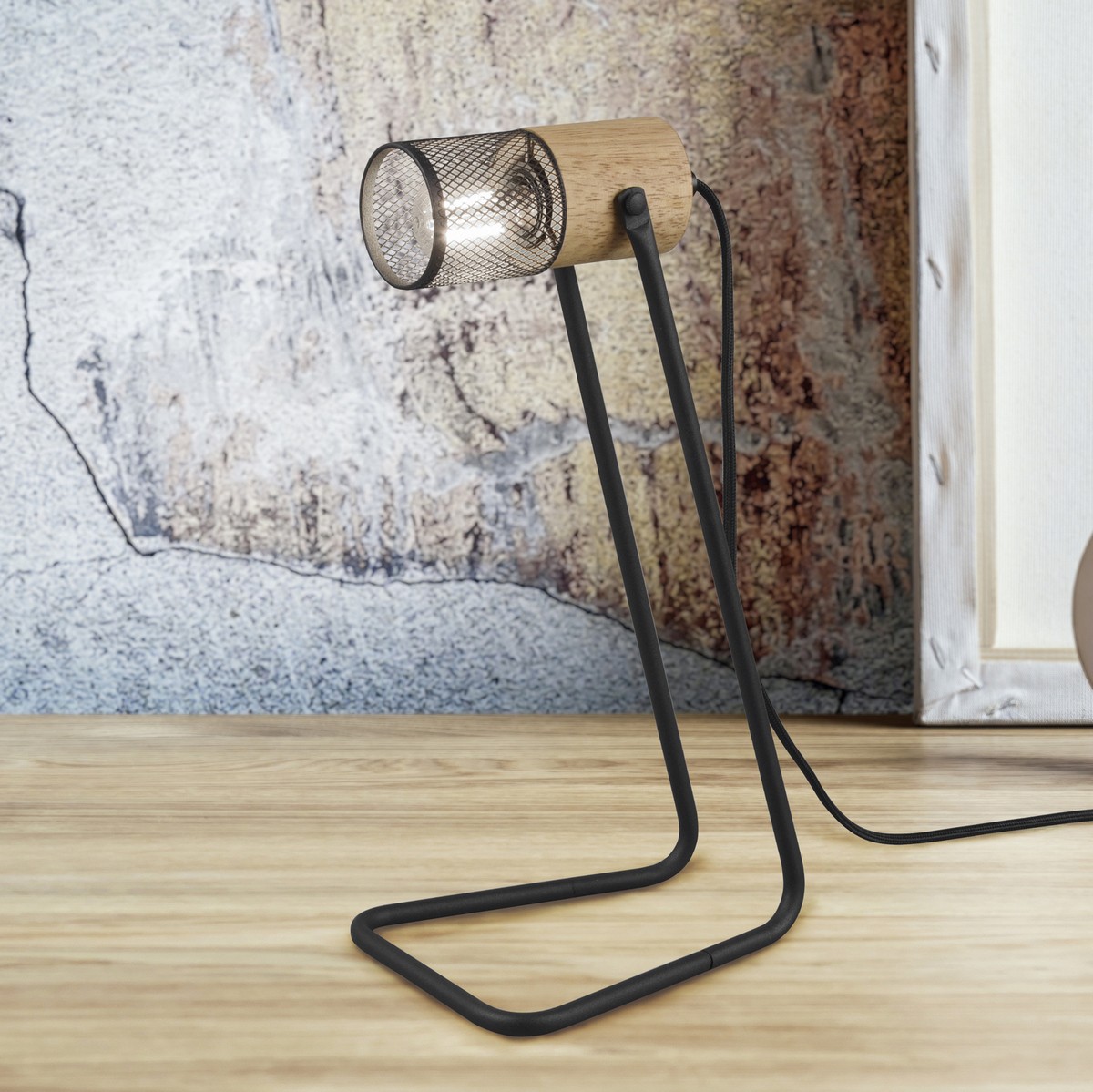 38,95 € Envio grátis | Lampada de escritorio Trio Tosh 40×18 cm. Metais. Cor preto