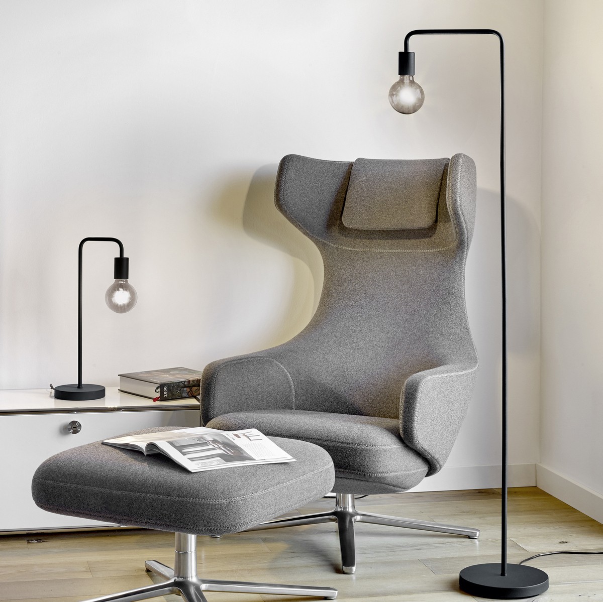 29,95 € Envio grátis | Lâmpada de mesa Trio Diallo 51×15 cm. Metais. Cor preto