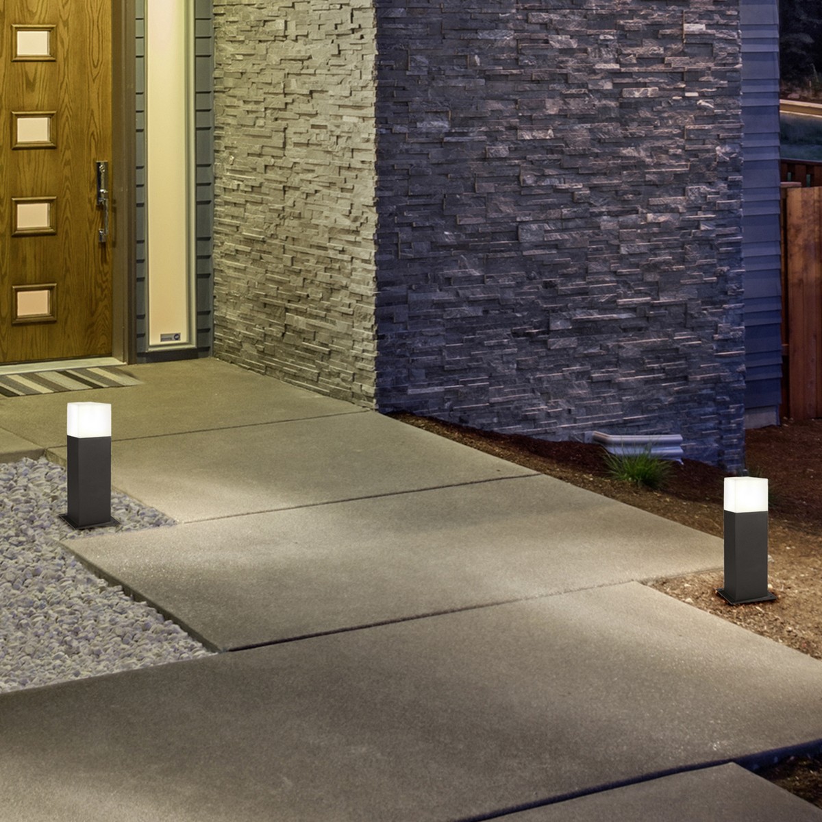 54,95 € Envio grátis | Farol luminoso Trio Hudson 4W 3000K Luz quente. 30×9 cm. Luminária de poste vertical. LED substituível Alumínio fundido. Cor antracite