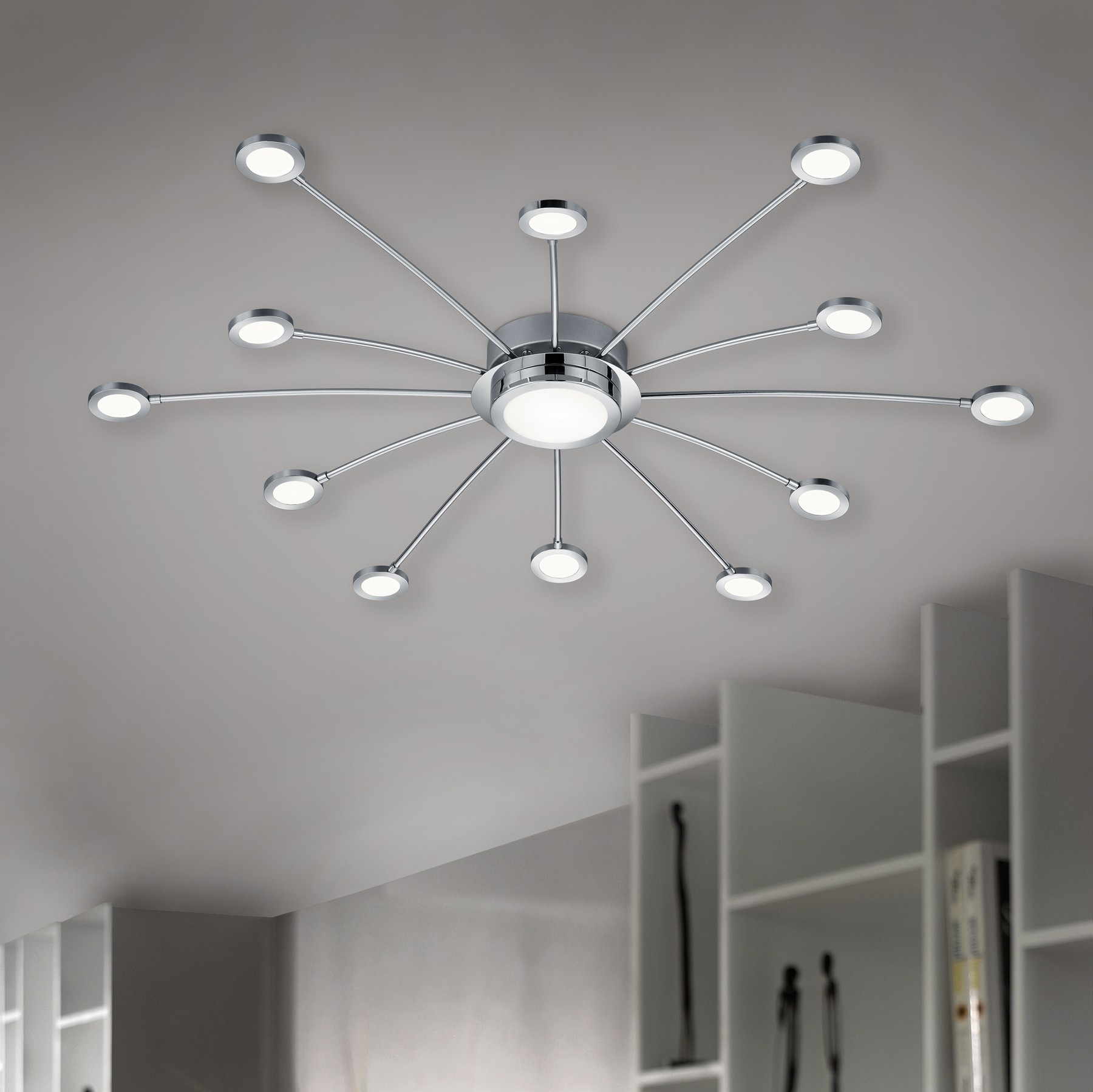 237,95 € Envío gratis | Lámpara de araña Trio Bodrum 2.3W Ø 100 cm. LED RGBW multicolor regulable. Mando a distancia Metal. Color cromado
