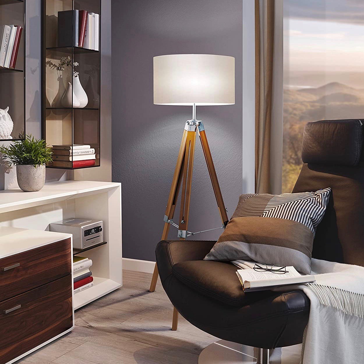 166,95 € Envio grátis | Luminária de piso Eglo 60W Ø 70 cm. Colocado no tripé Aço, madeira e têxtil. Cor branco