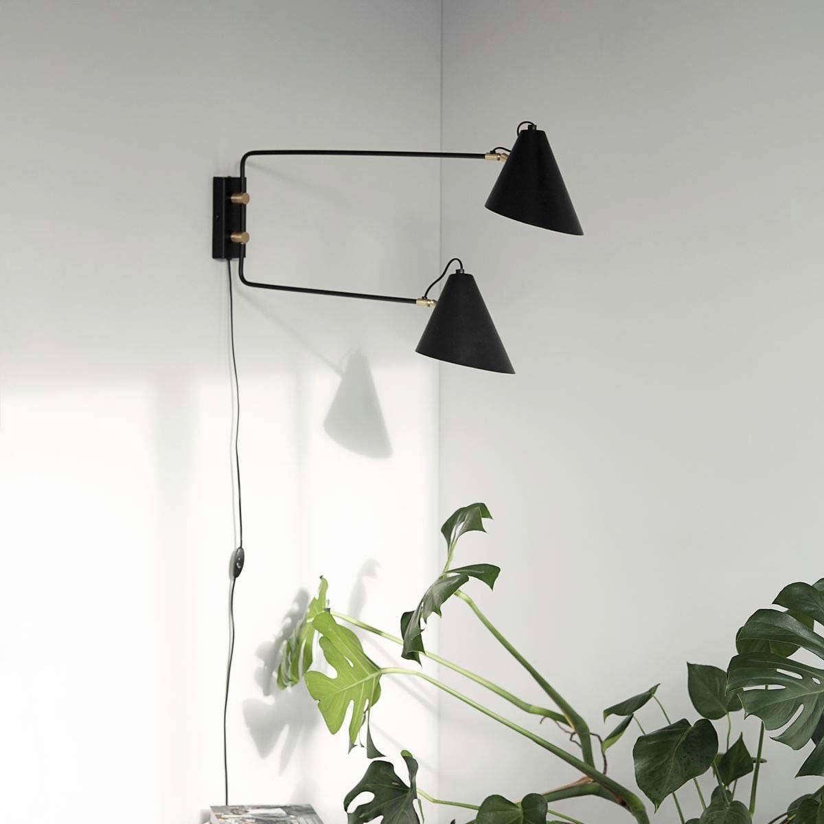 251,95 € Kostenloser Versand | Innenwandleuchte 25W 81×42 cm. Doppelt einstellbarer Fokus Metall. Schwarz Farbe