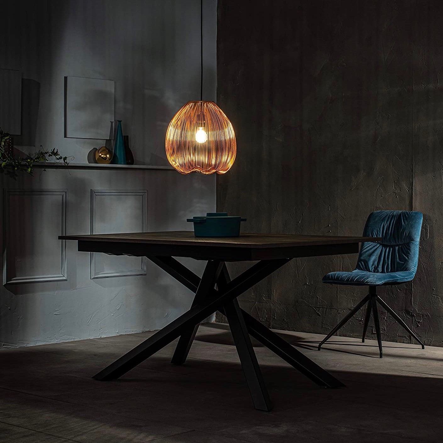 219,95 € Бесплатная доставка | Подвесной светильник 40W 36×35 cm. Металл. Золотой Цвет