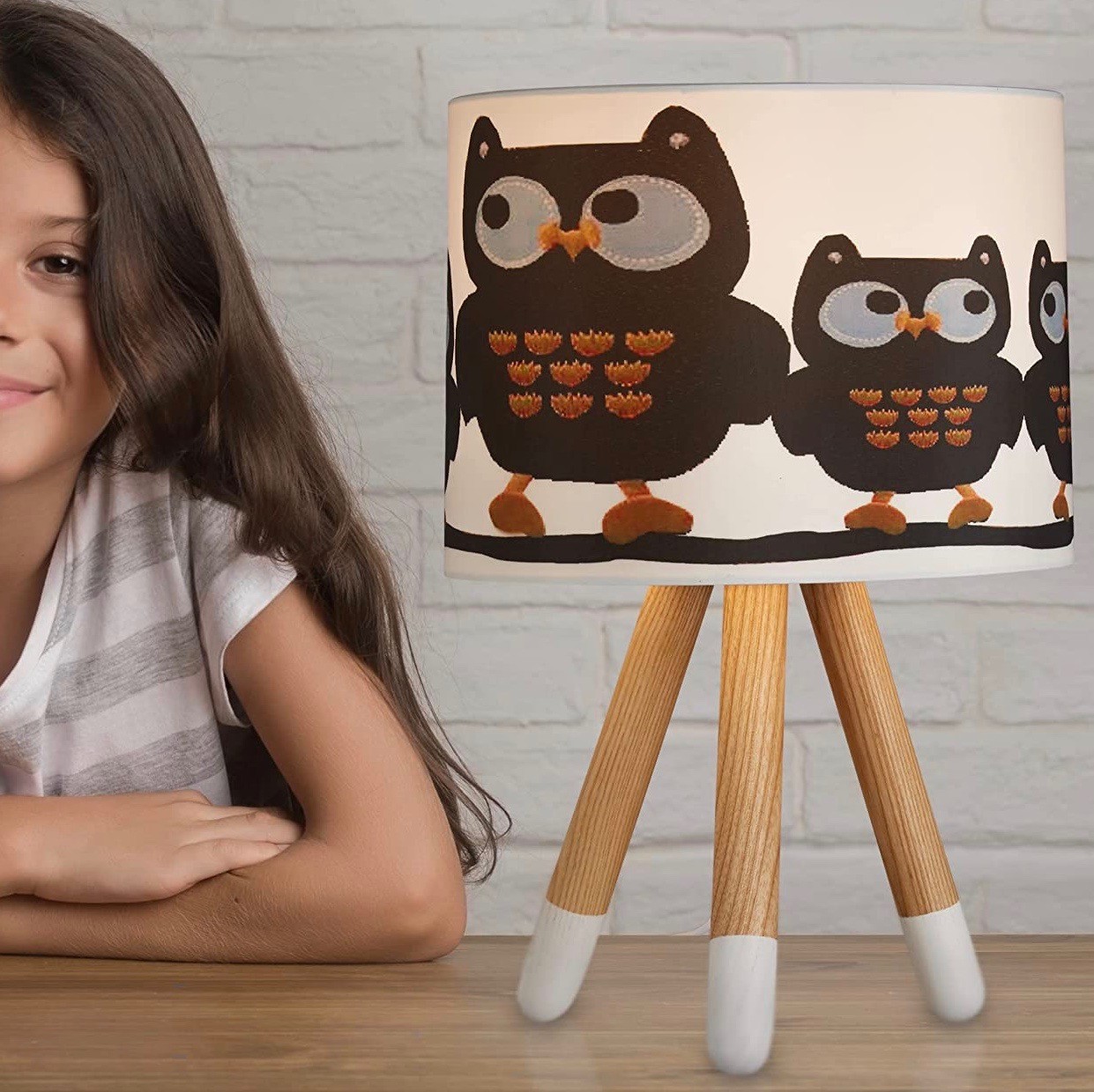 143,95 € Envoi gratuit | Lampe de table 40W 39×25 cm. Trépied de serrage. Conception avec dessin de hiboux Bois et textile. Couleur blanc