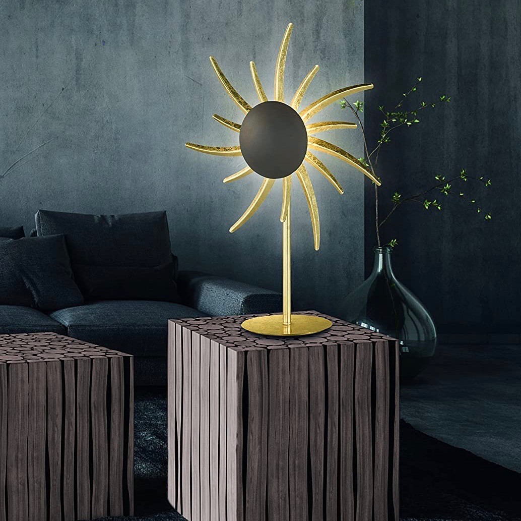 137,95 € Envio grátis | Lâmpada de mesa 11W 60×45 cm. Design em forma de sol Metais. Cor dourado