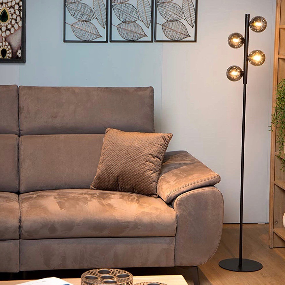 176,95 € Envío gratis | Lámpara de pie 112W 154×25 cm. 4 puntos de luz Acero, textil y vidrio. Color negro