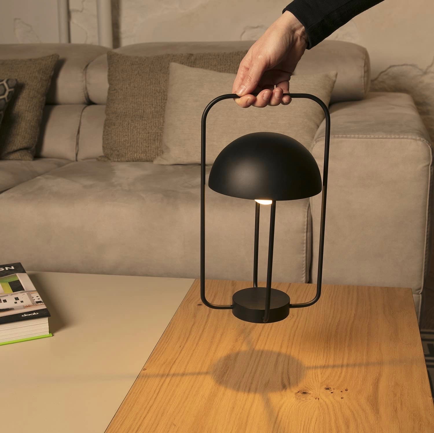 146,95 € Kostenloser Versand | Tischlampe 3W 31×17 cm. Tragbar geführt Metall. Schwarz Farbe
