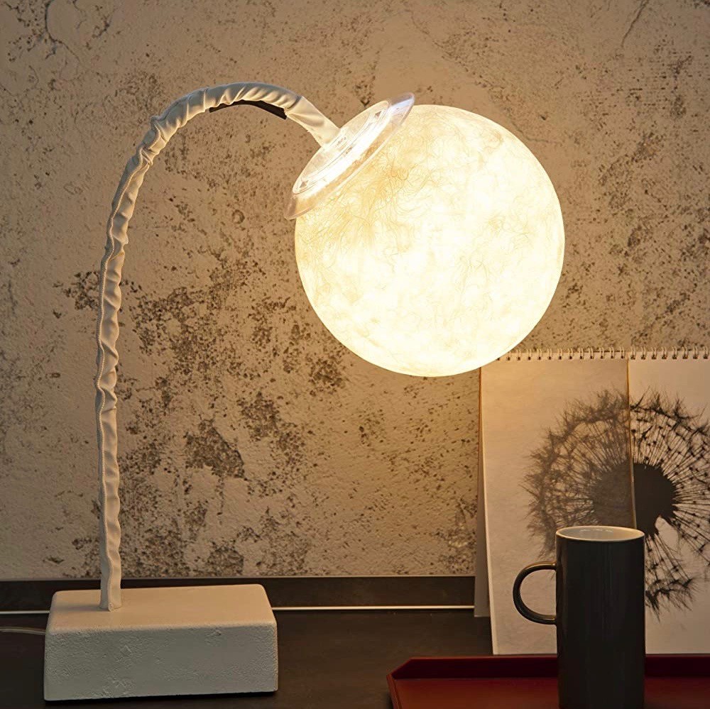 229,95 € Envoi gratuit | Lampe de table 5W 18×18 cm. Métal. Couleur blanc
