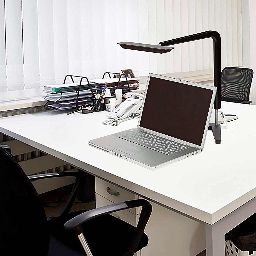 204,95 € Envio grátis | Lampada de escritorio 1W LED articulado Alumínio. Cor preto