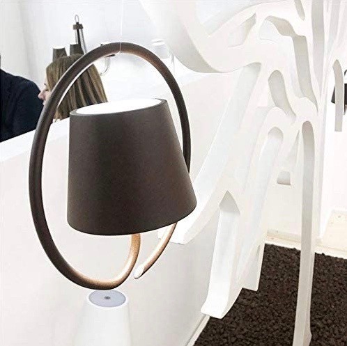 154,95 € Envio grátis | Lâmpada de exterior 2W 20×20 cm. LED regulável e recarregável Alumínio. Cor castanho