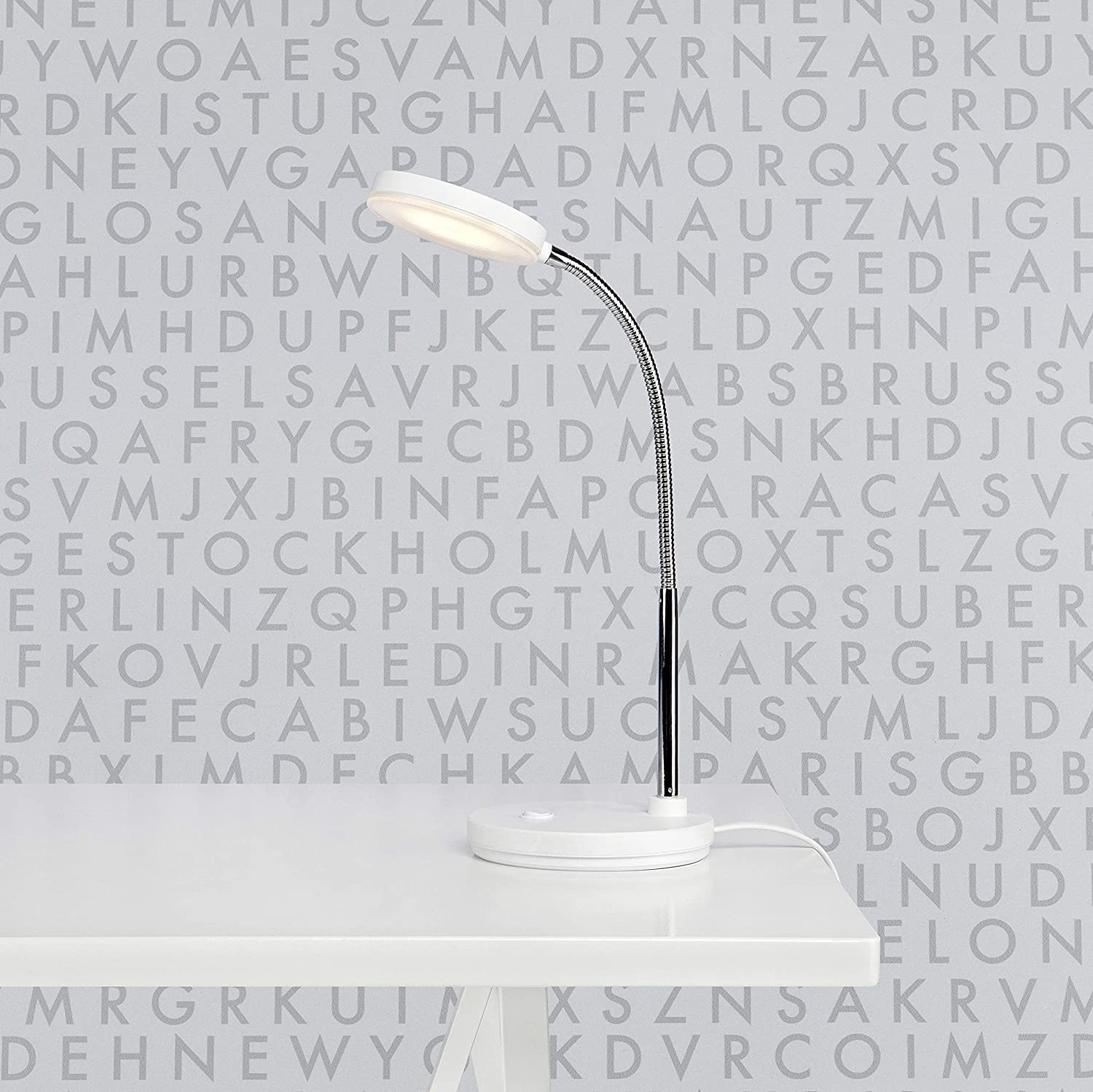 99,95 € Free Shipping | Desk lamp 5W Metal casting. Silver Color