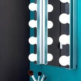 153,95 € Kostenloser Versand | Innenwandleuchte 5W 60×11 cm. 5 LED-Strahler Rostfreier stahl. Weiß Farbe