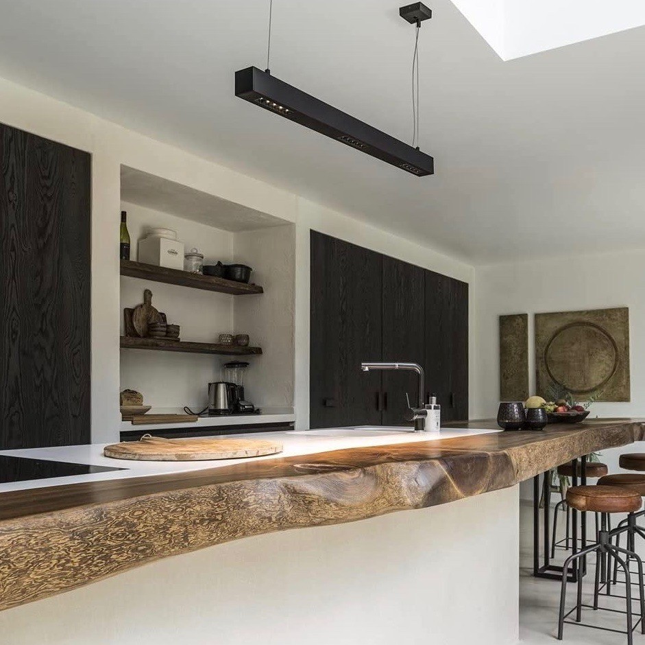 304,95 € Envio grátis | Lâmpada pendurada 45W 3000K Luz quente. 100×6 cm. Ajustável na posição Alumínio e pmma. Cor preto