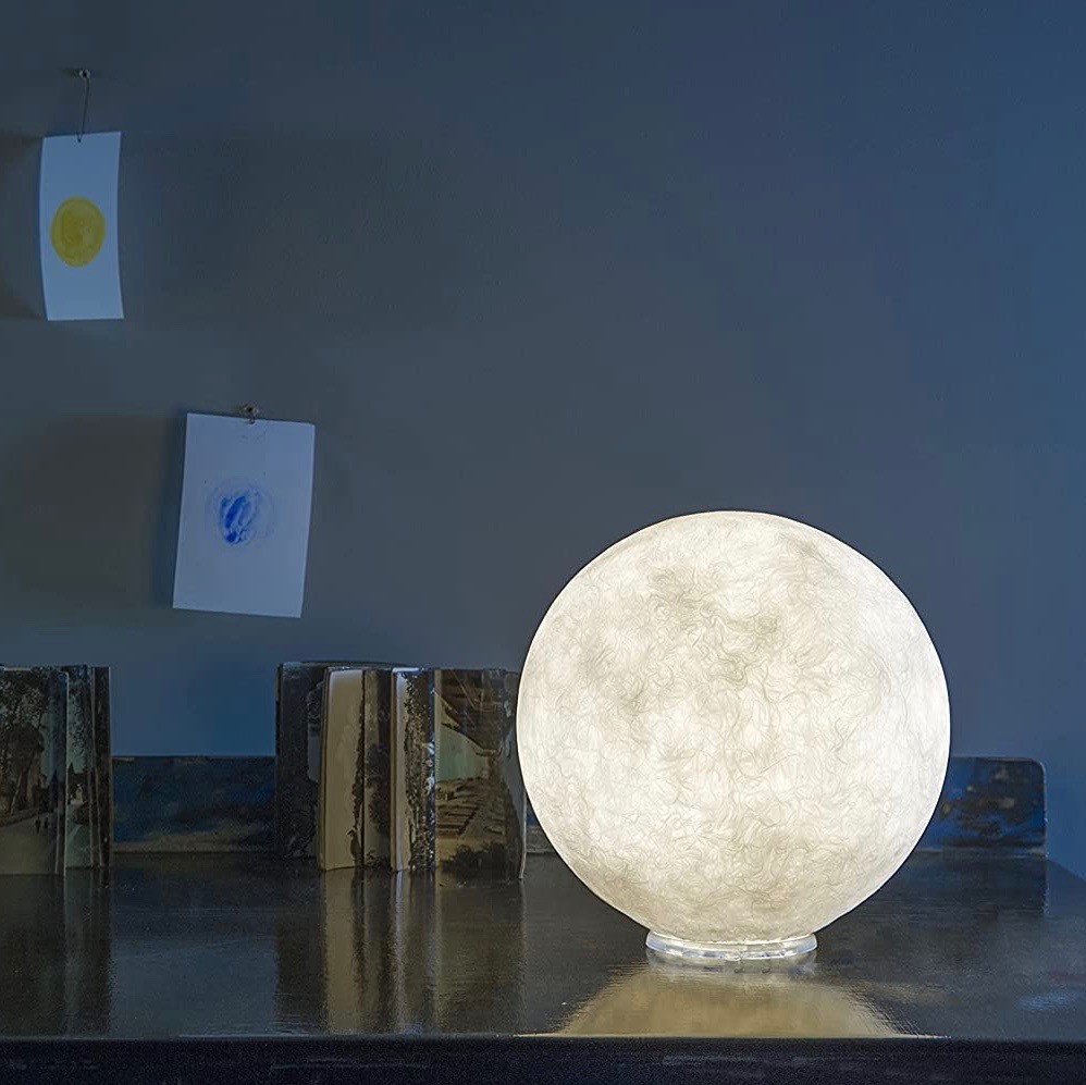 287,95 € Spedizione Gratuita | Lampada da tavolo 50W 35×35 cm. Resina. Colore bianca