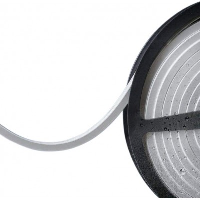 LED灯条和软管 拉长的 形状 500 cm. 5米。 LED 灯带线圈卷轴。开口端 阳台, 花园 和 公共场所. 白色的 颜色