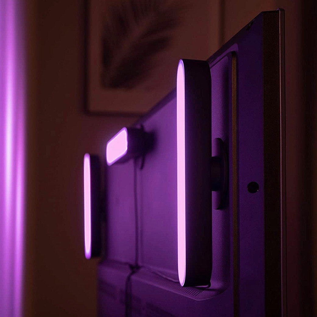 71,95 € Envío gratis | Iluminación decorativa Philips 7W 6500K Luz fría. 25×4 cm. Barra de luz. Alexa y Google Home Pmma. Color negro