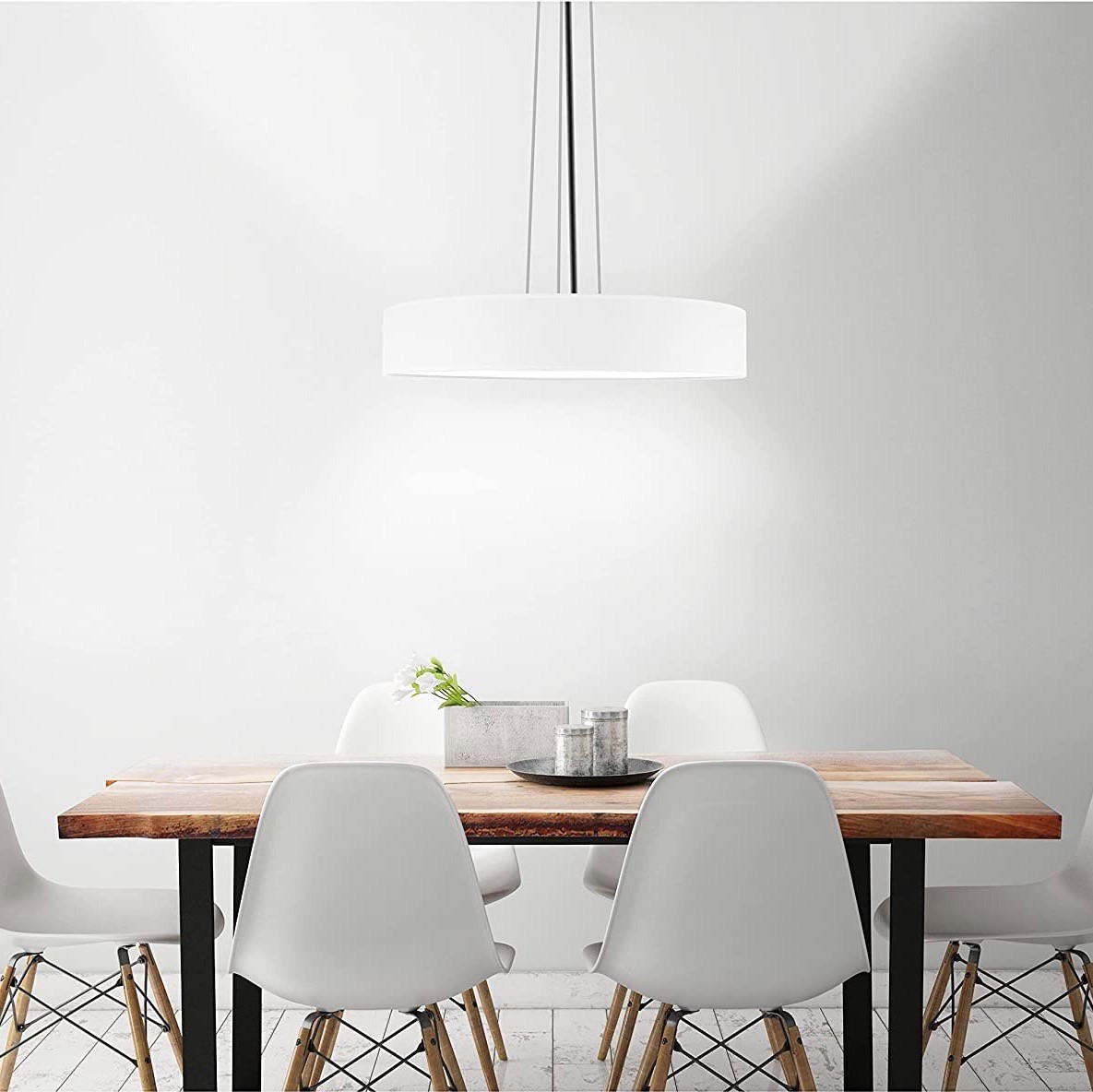 87,95 € Бесплатная доставка | Внутренний потолочный светильник 60×60 cm. Пмма и металл. Белый Цвет