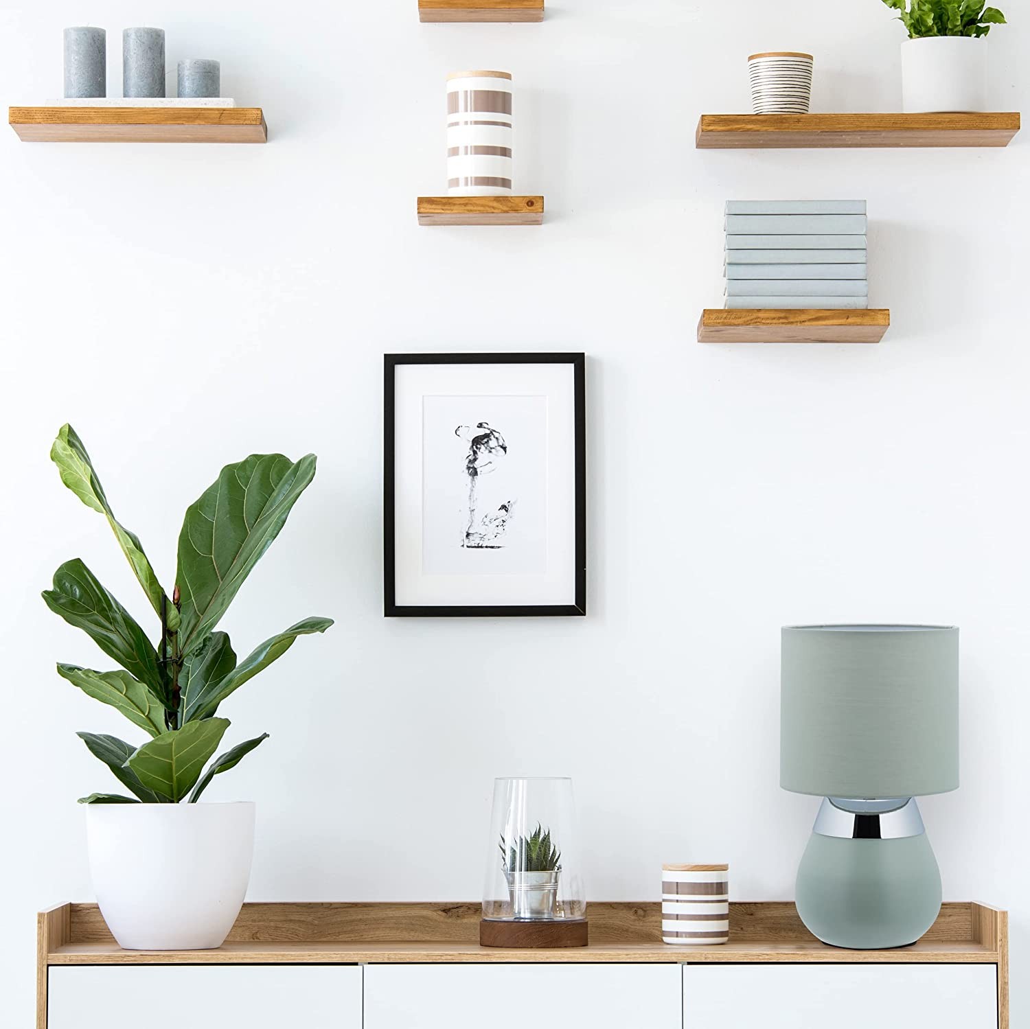 106,95 € Envio grátis | Lâmpada de mesa 32×18 cm. Tátil Pmma, metais e têxtil. Cor verde