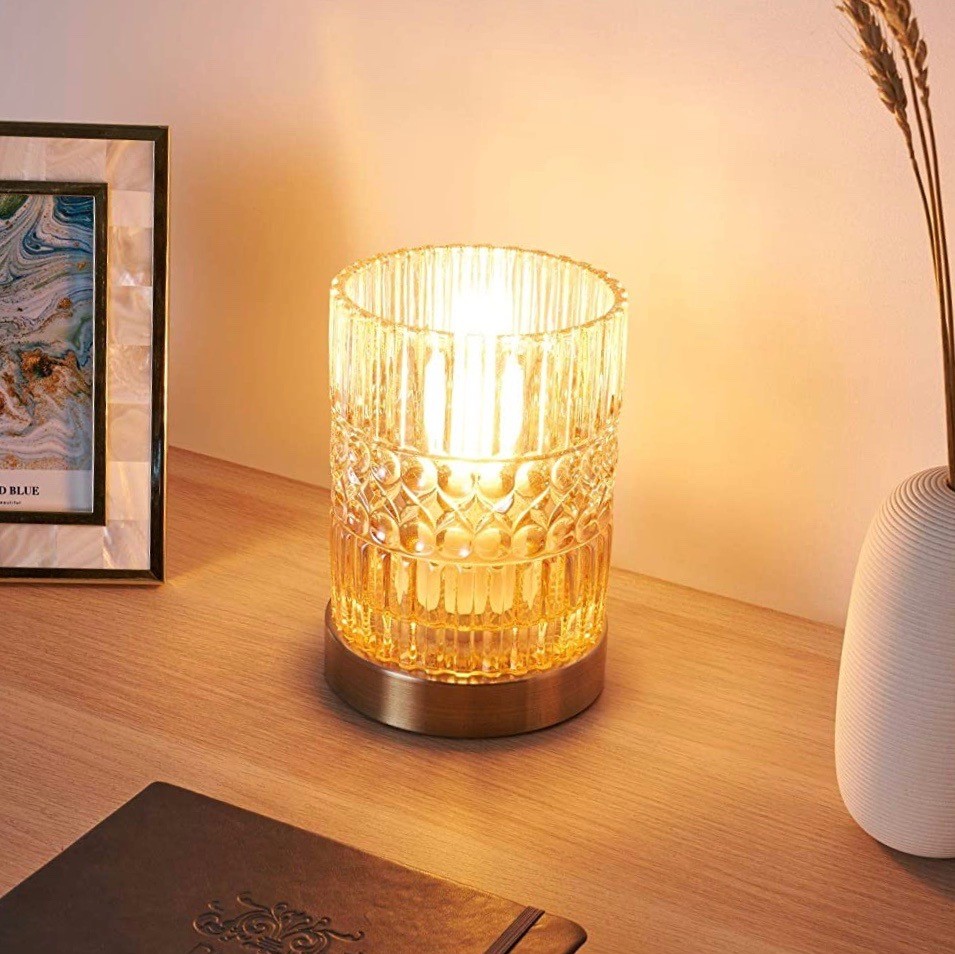 61,95 € Envio grátis | Lâmpada de mesa 25W 17×12 cm. Cristal, metais e vidro. Cor amarelo
