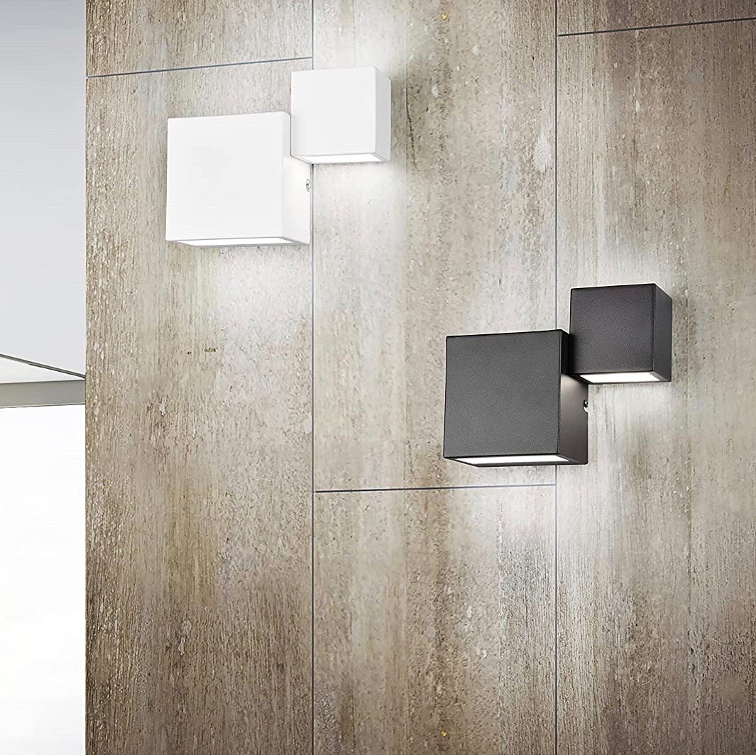 69,95 € Envío gratis | Aplique de pared interior Trio 21×17 cm. 2 puntos de luz LED bidireccional. Regulador de intensidad Metal. Color blanco